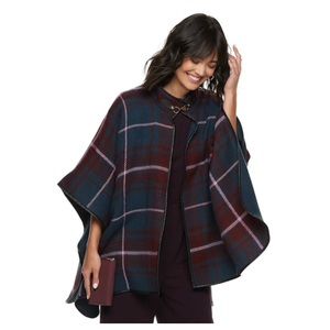 Women’s Apt. 9 Plaid Cape